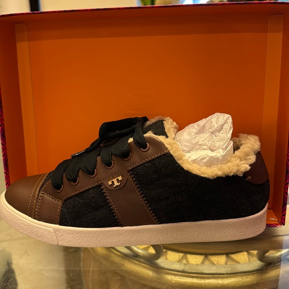 NEW Tory Burch Women's OLIVER Lace Up Sneaker Shoe charcoal US 10 never worn